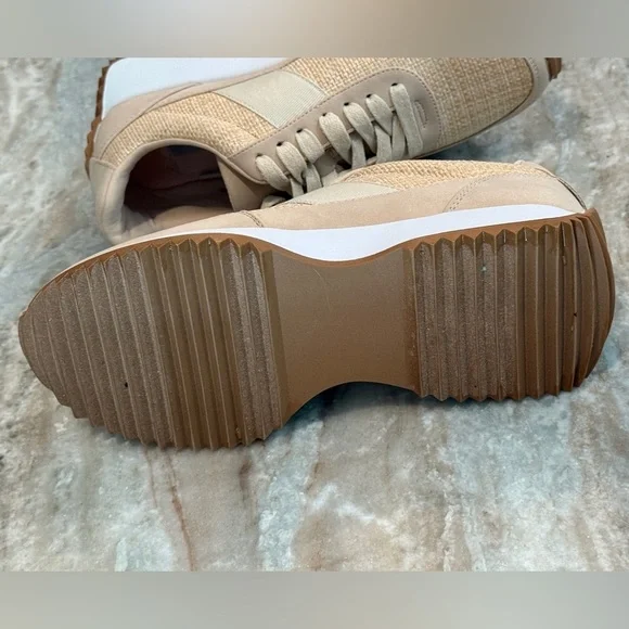 Women’s DOLCE VITA Breela tan raffia fashion sneakers- Size 7.5 - Picture 7 of 10